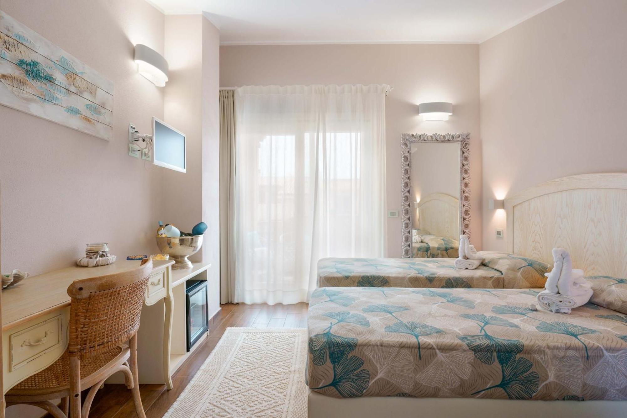 Bed and Breakfast La Rosa Dei Venti Villasimius Exterior foto