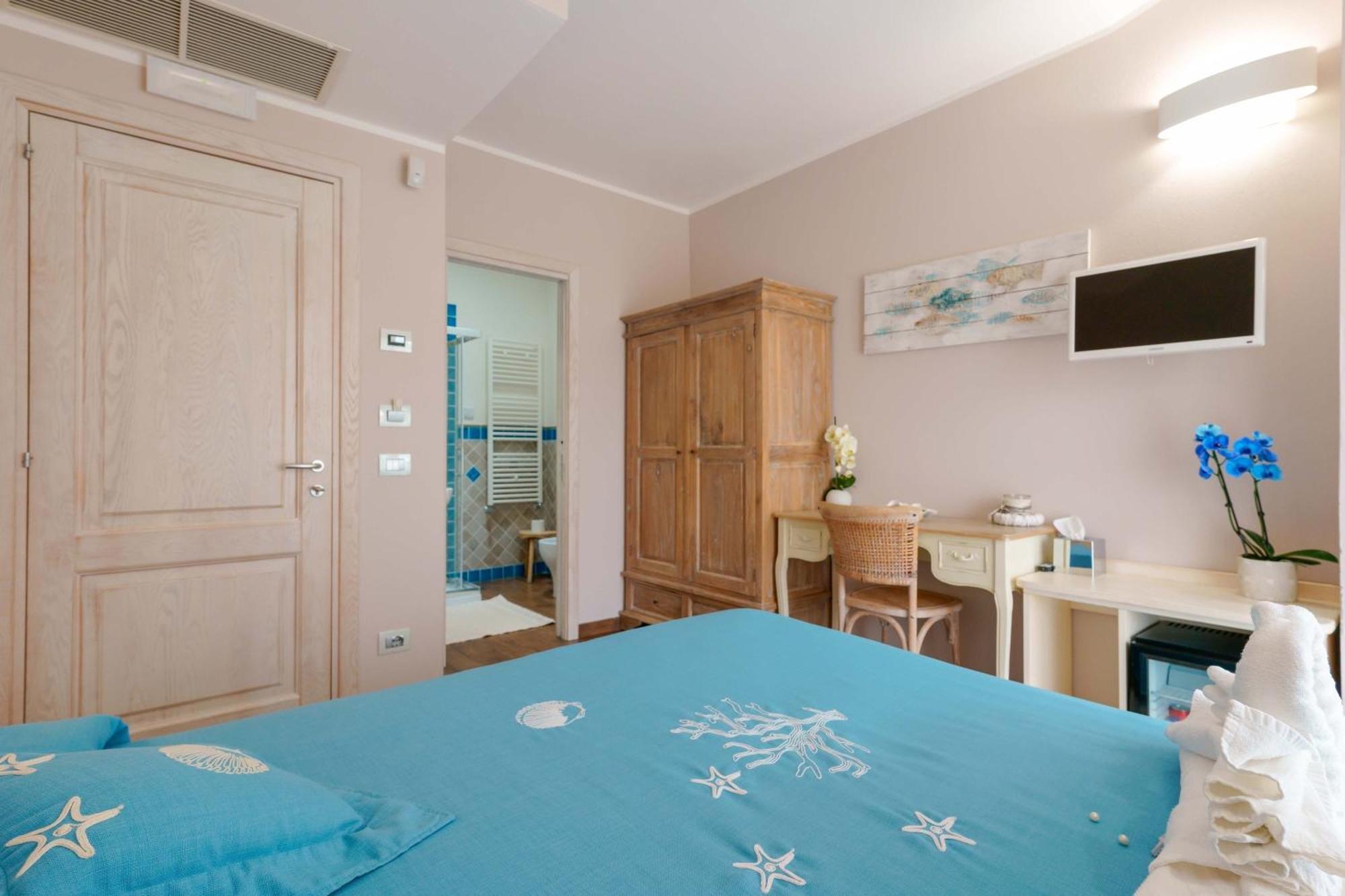 Bed and Breakfast La Rosa Dei Venti Villasimius Exterior foto