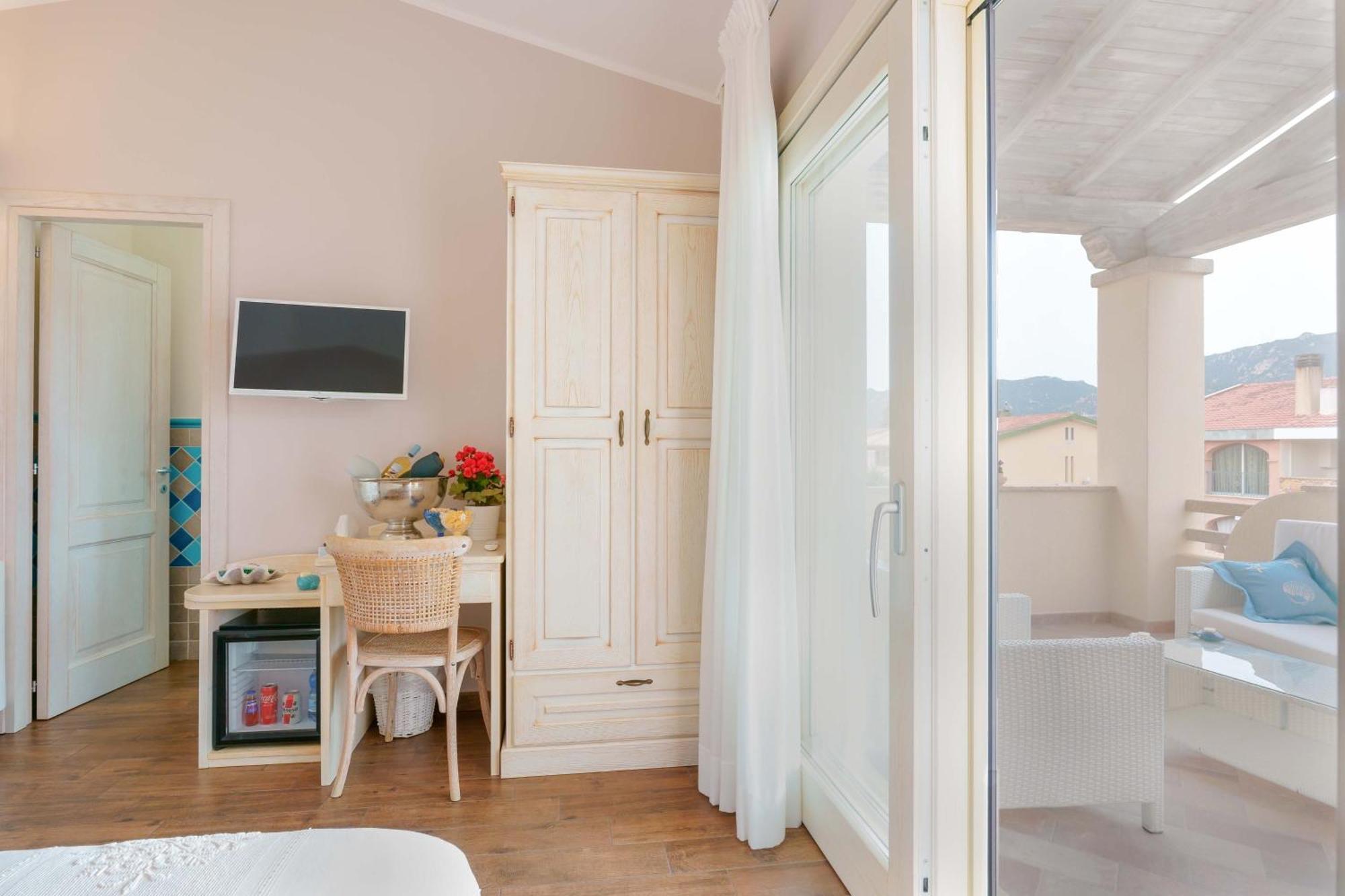 Bed and Breakfast La Rosa Dei Venti Villasimius Exterior foto