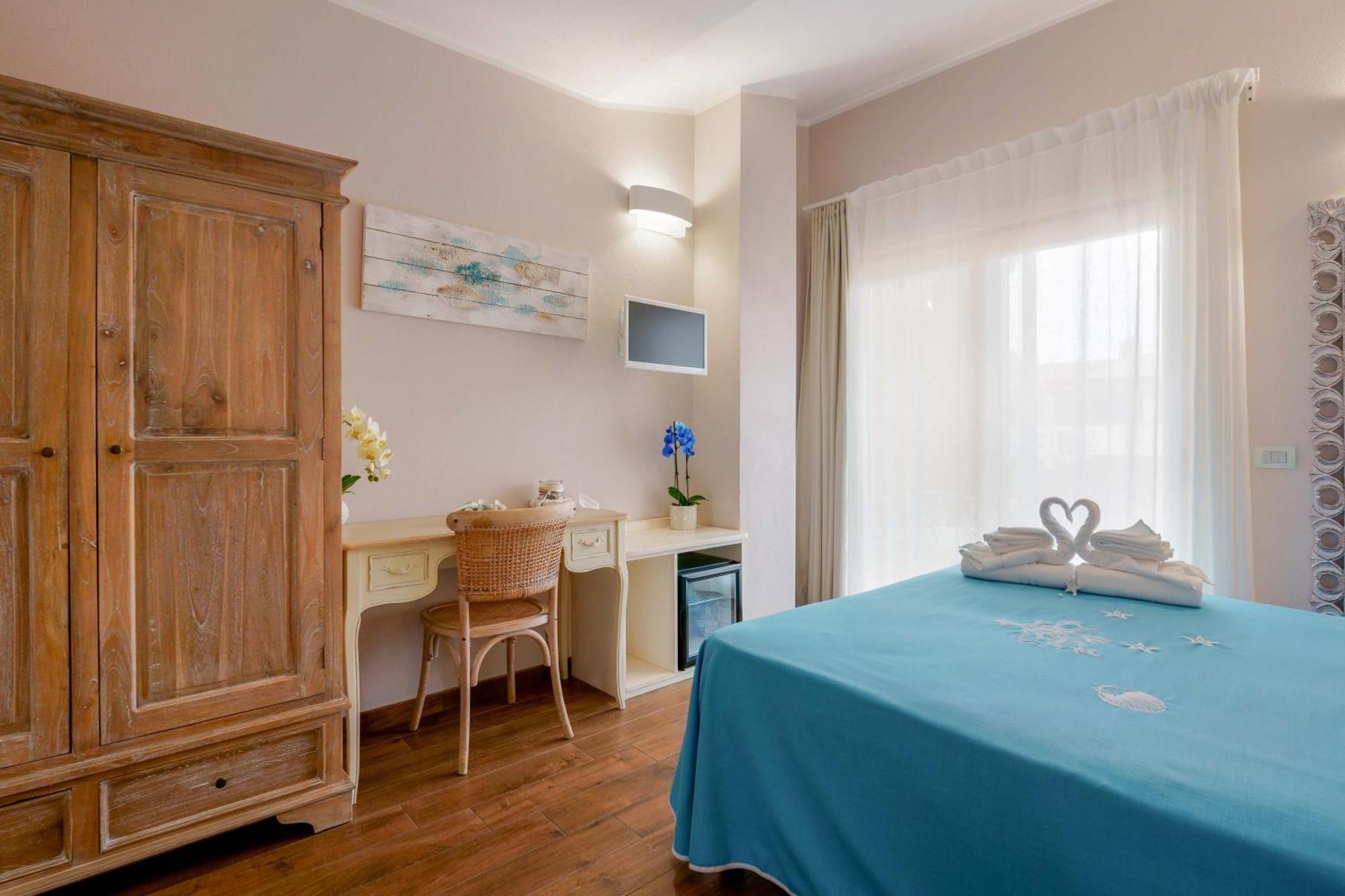 Bed and Breakfast La Rosa Dei Venti Villasimius Exterior foto
